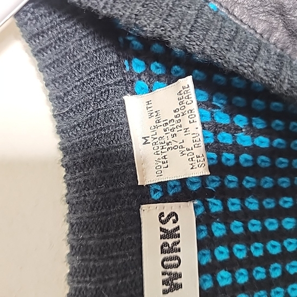 Urban Works Vintage Leather Trim Sweater. Oversized Medium - Picture 8 of 8